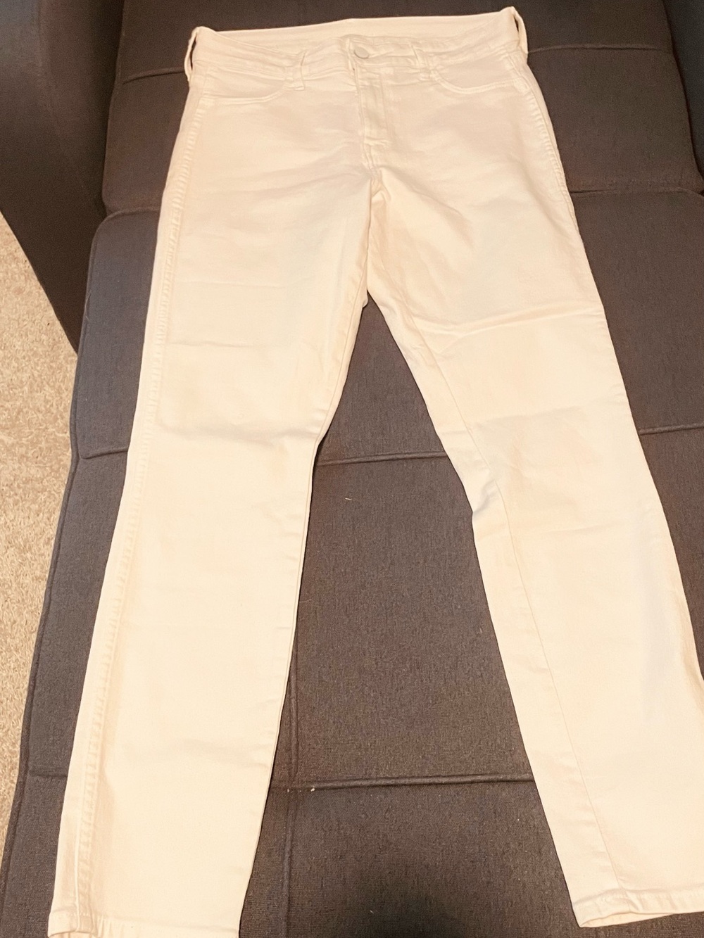 High-Rise Skinny Jeans in Off-White